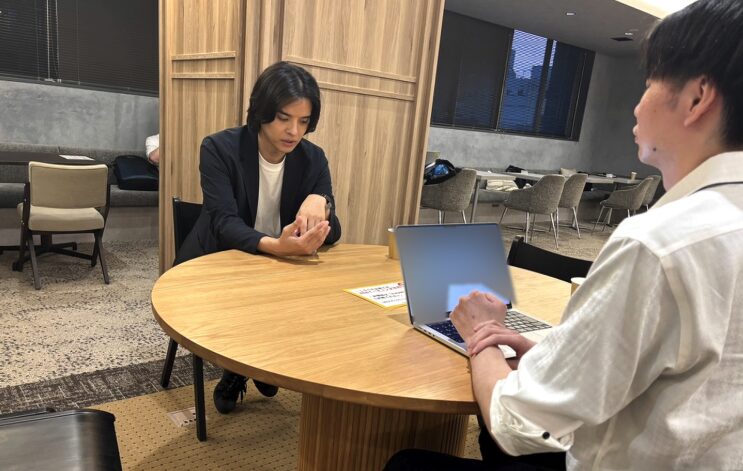 WINDOM川口とXcuu山田の事例インタビューの様子おすすめできる会社をヒアリング